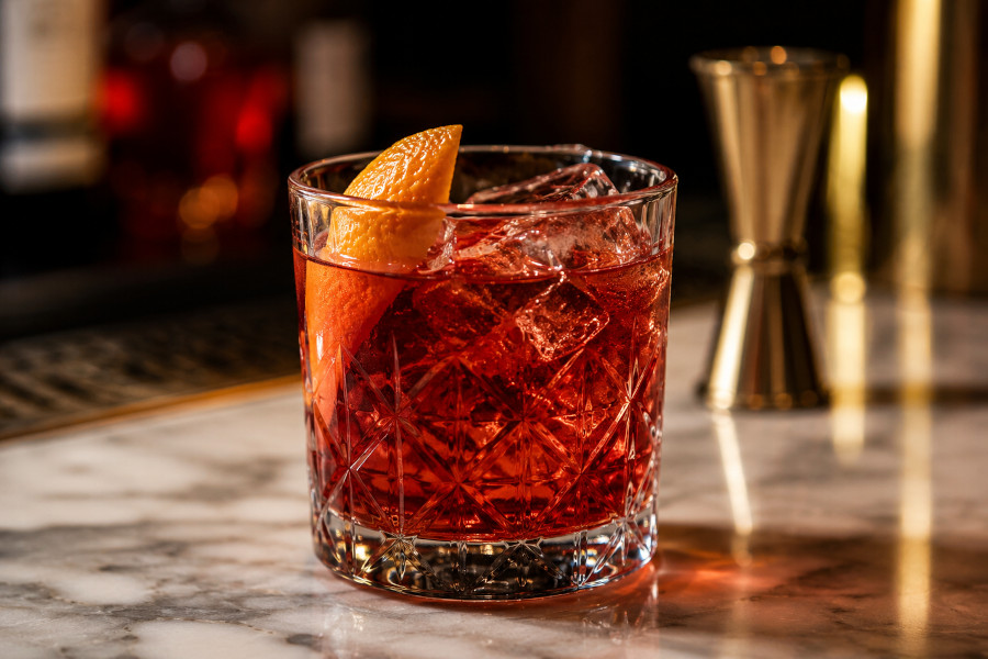 Top 7 des Cocktails Italiens les plus Appréciés 2 Negroni