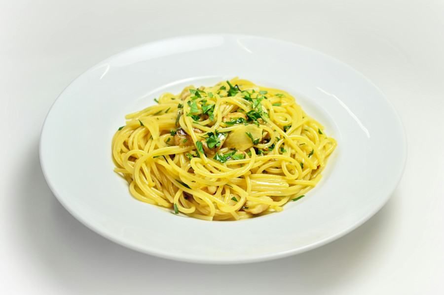 Top des plats italiens les plus faciles à faire chez soi 5 Pasta Aglio e Olio